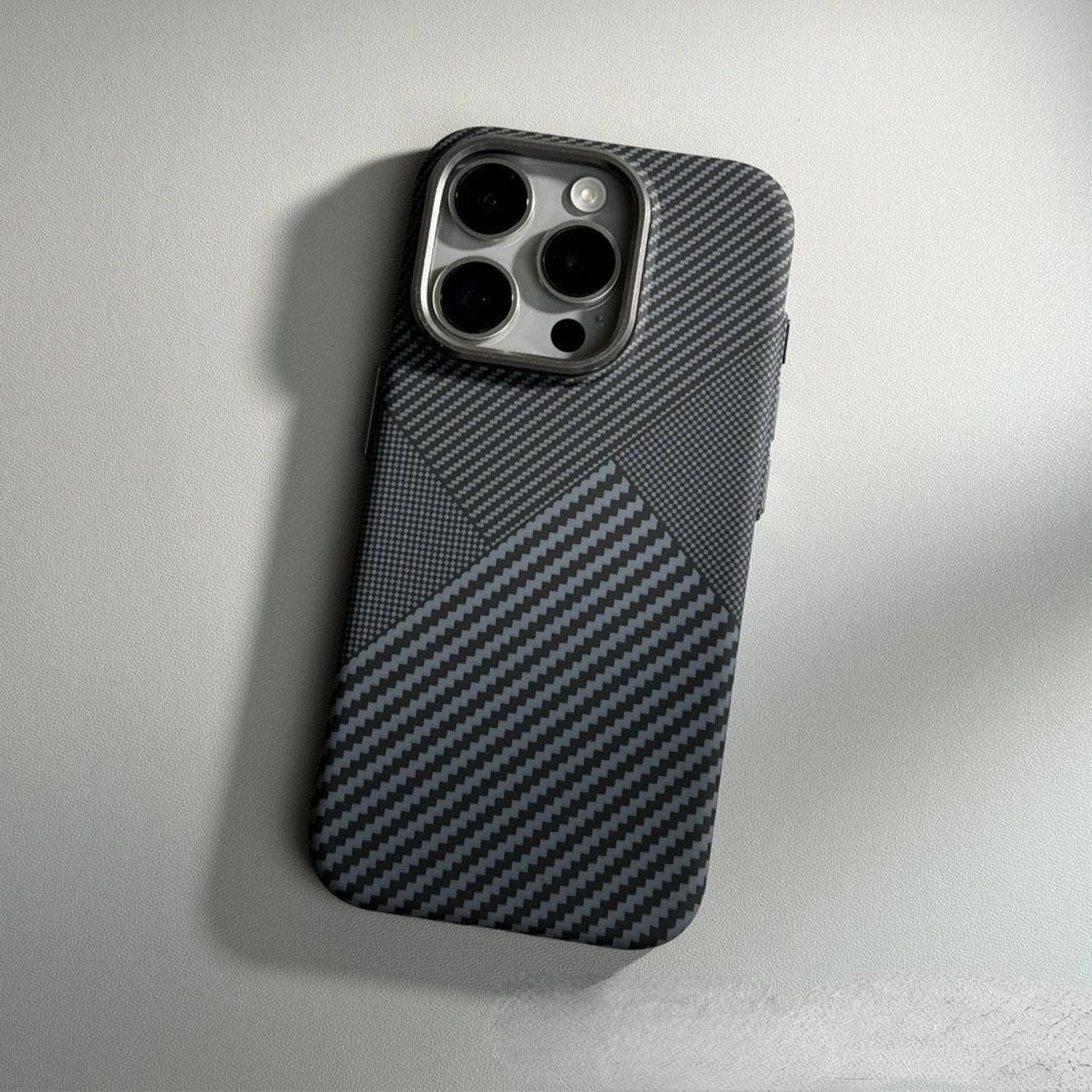 Carbon fiber iPhone case with MagSafe charging