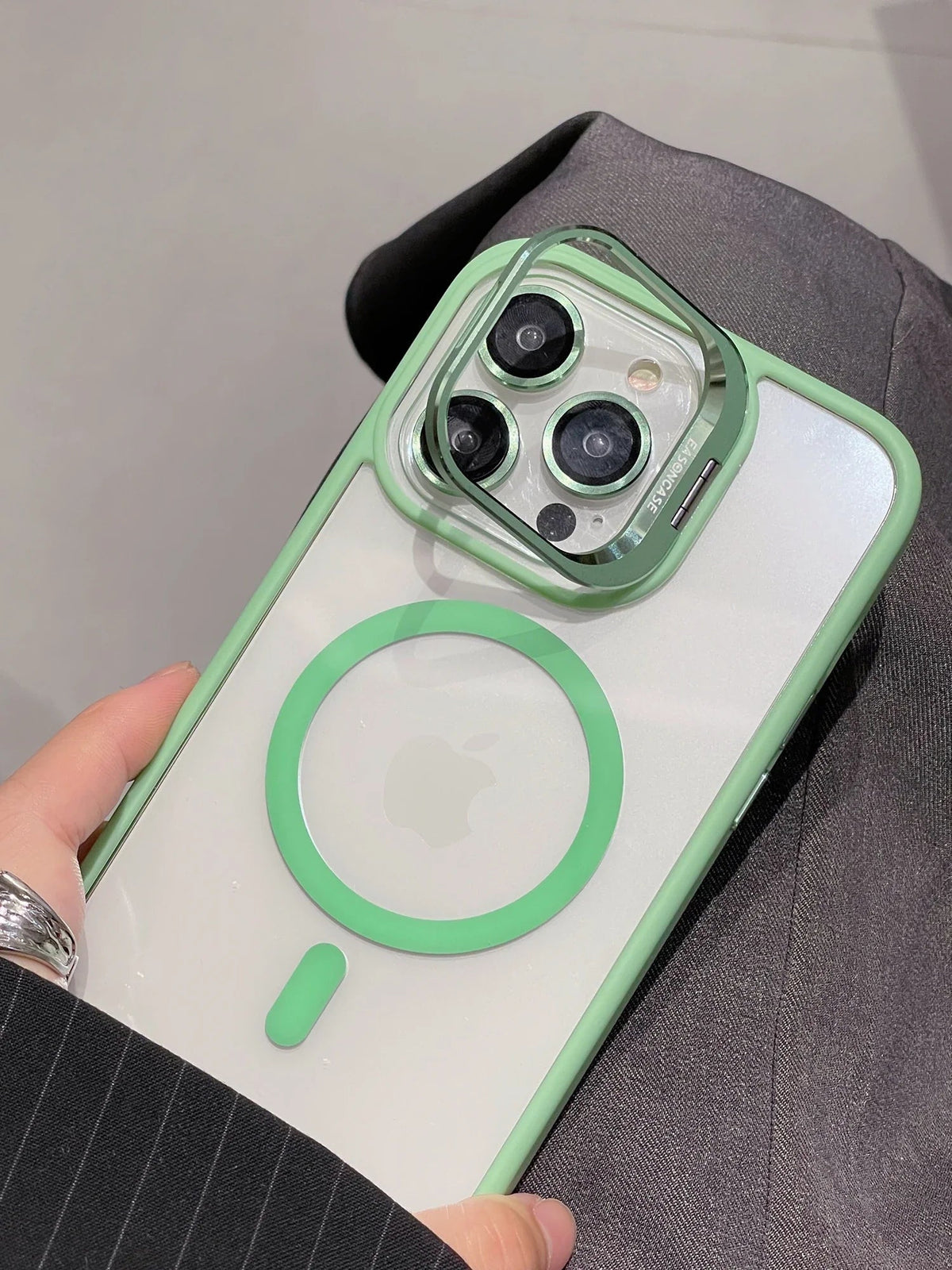 Nano Flex case with complete protection and flexible support