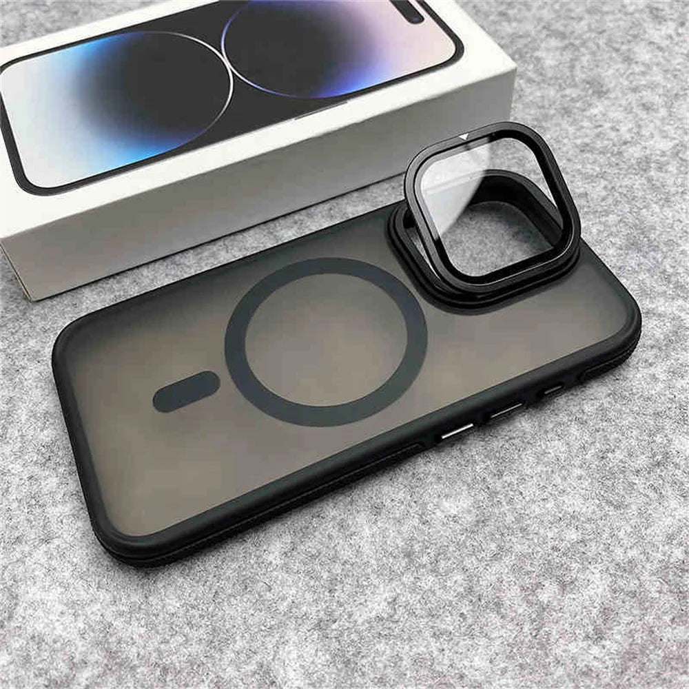 iPhone case with dedicated and armored camera protection