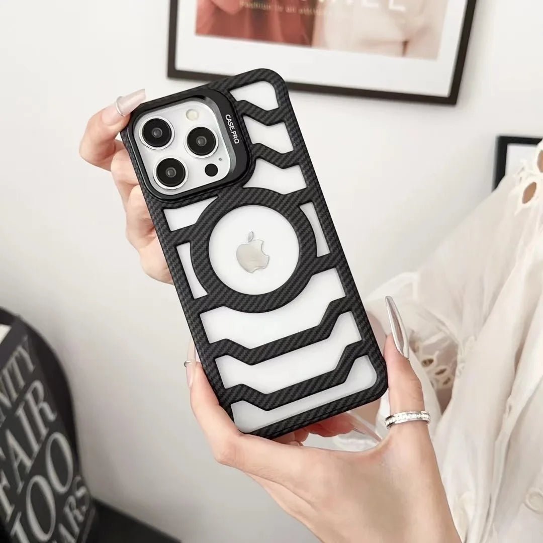 Carbon iPhone case with heat dissipation and MagSafe