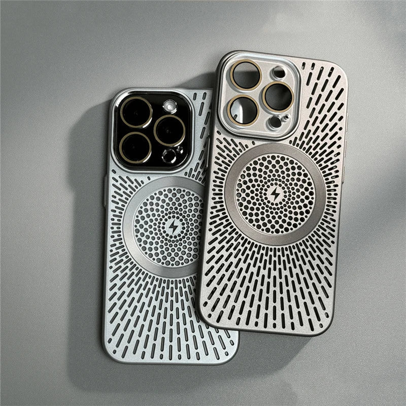 iPhone case with heat dissipation and MagSafe charging