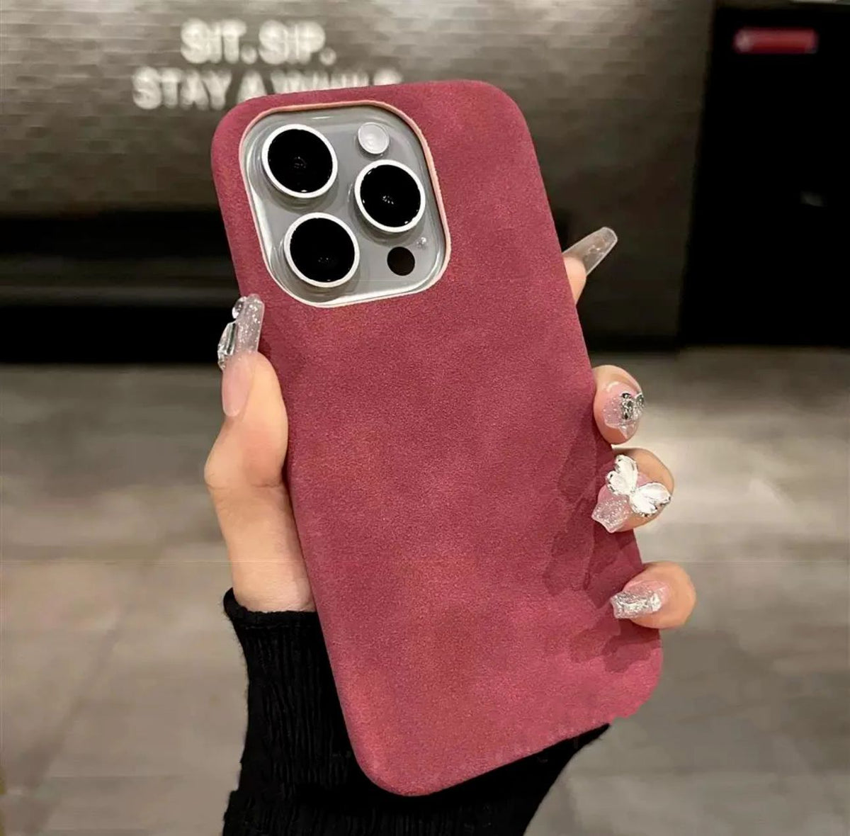 iPhone case in suede and minimalist design