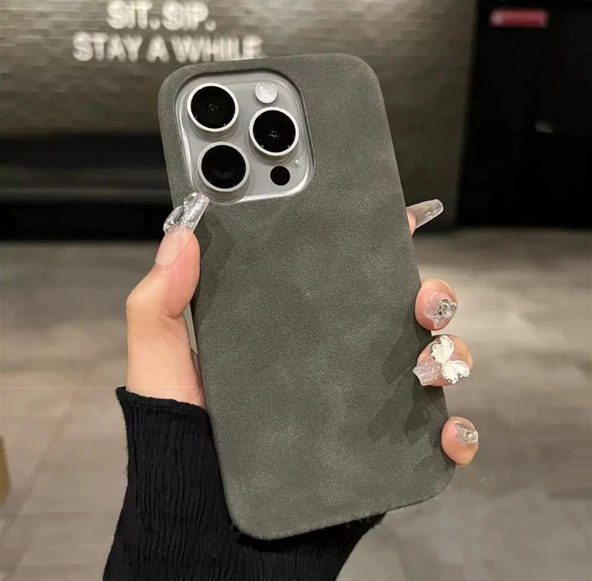 iPhone case in suede and minimalist design