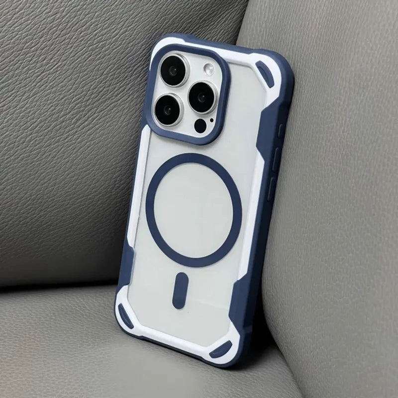 Minimalist iPhone Case with Rubber Protection and MagSafe Charging