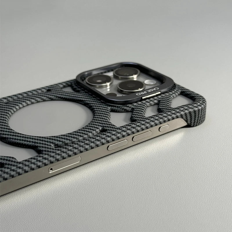 iPhone Slim Carbon case and MagSafe charging