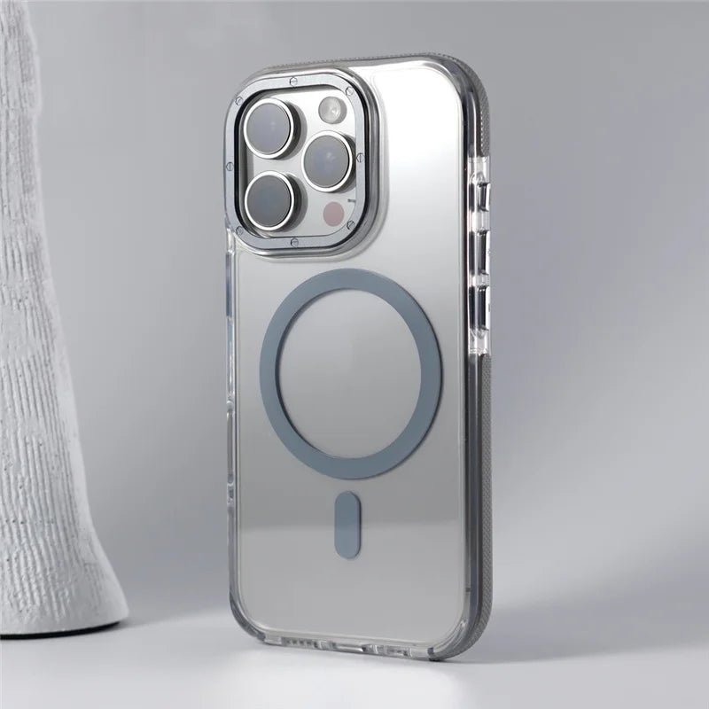 Transparent iPhone Case with Minimalist Design and MagSafe Charging