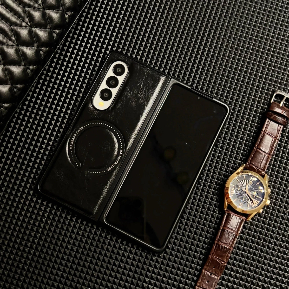 Samsung Z Fold Leather Case with MagSafe Charging