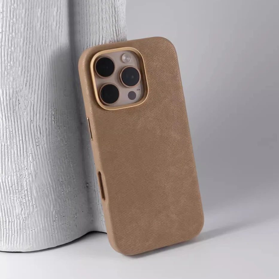 Fabric iPhone Case and MagSafe Charging