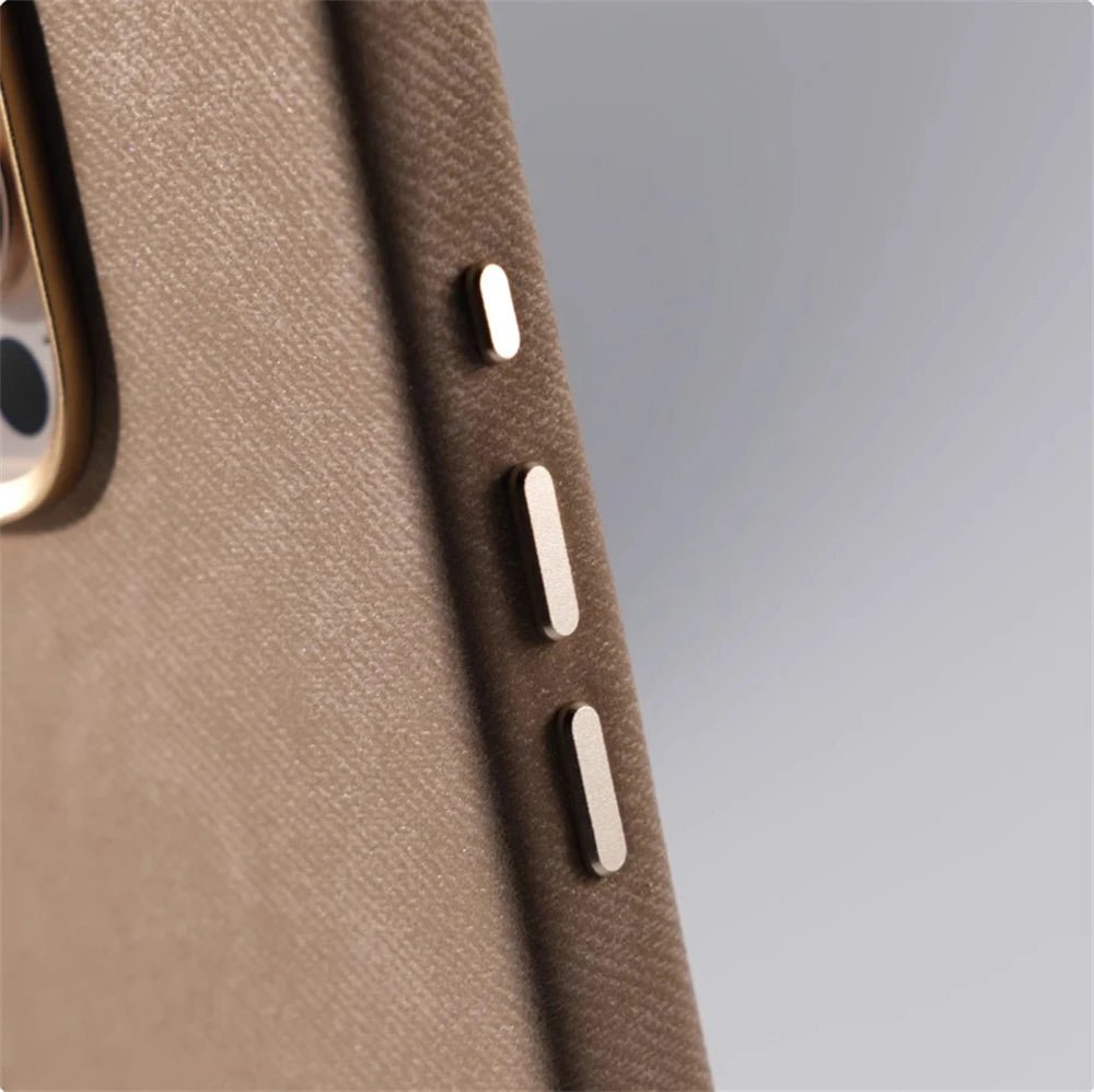 Fabric iPhone Case and MagSafe Charging