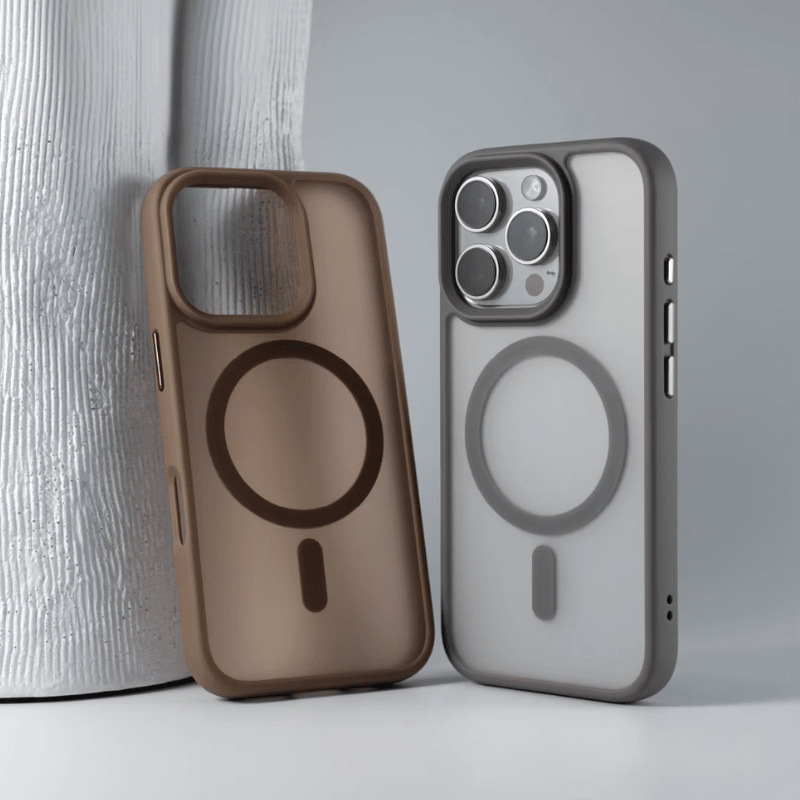 Minimalist Matte Effect iPhone Case with MagSafe Charging