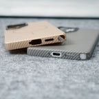 Samsung Textured Carbon Fiber Case with MagSafe Charging