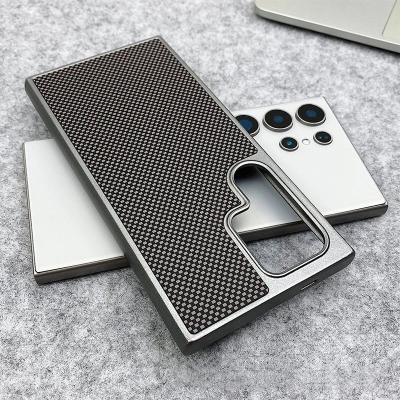 Samsung Luxury Carbon Case with MagSafe Charging