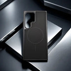 Samsung Luxury Carbon Case with MagSafe Charging