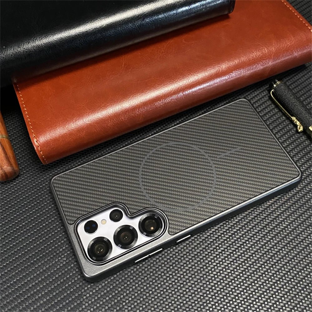 Samsung Premium Minimalist MagSafe Carbon Fiber Case