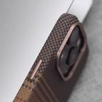 Gradient Carbon Fiber iPhone Case with MagSafe