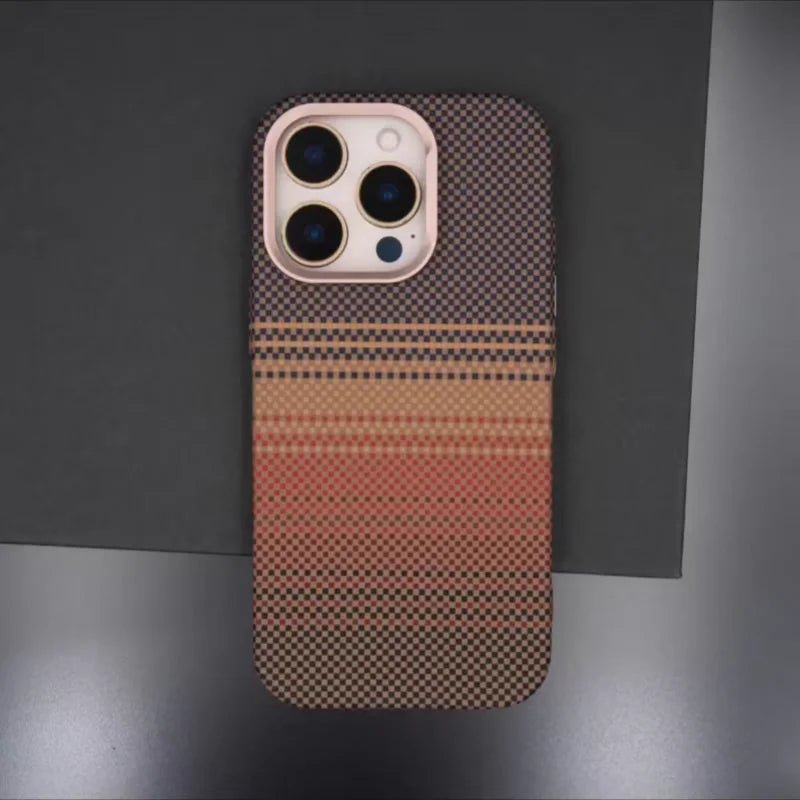 Gradient Carbon Fiber iPhone Case with MagSafe