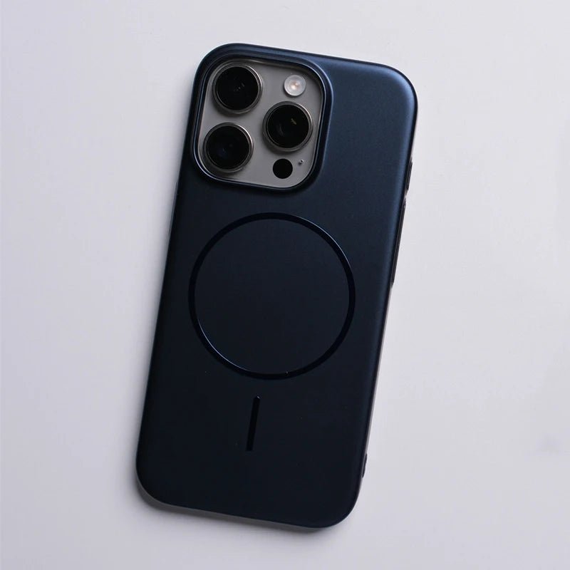 Minimalist Matte iPhone Case with MagSafe Charging