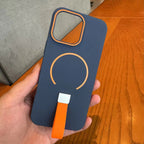 iPhone Case with Retractable Strap and MagSafe Charging