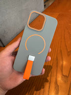 iPhone Case with Retractable Strap and MagSafe Charging