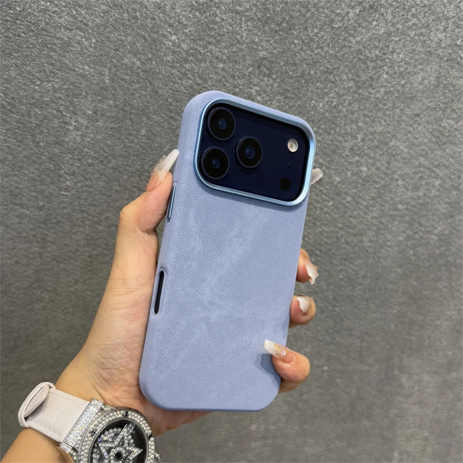 iPhone Case in Comfort Fabric and MagSafe Charging