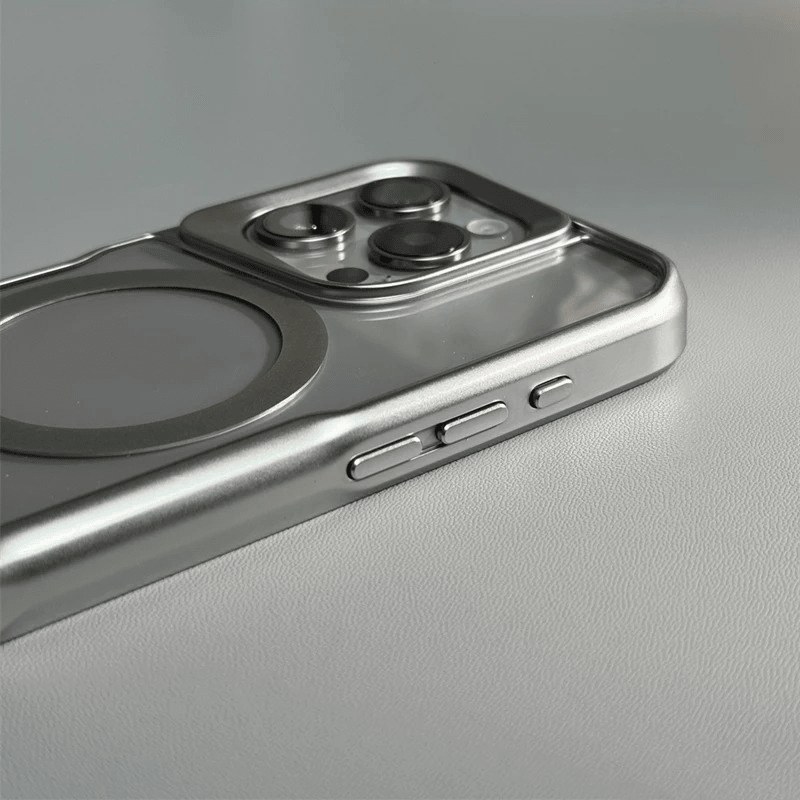 Minimalist Transparent iPhone Case with MagSafe