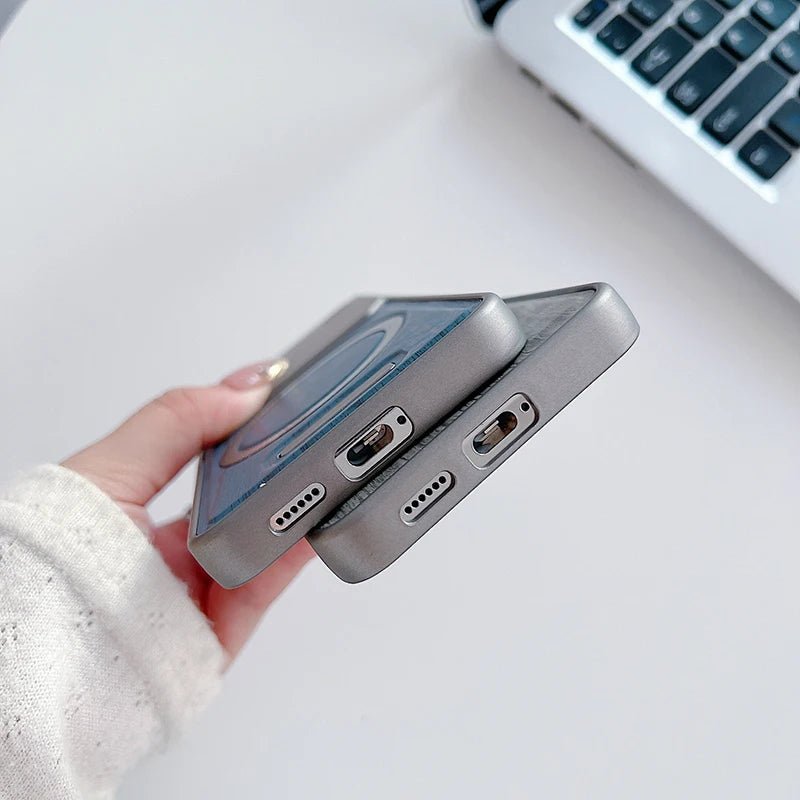 Minimalist Samsung Case in Wood-style Leather