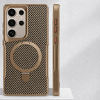 Samsung Case with Carbon Finish and MagSafe Charging