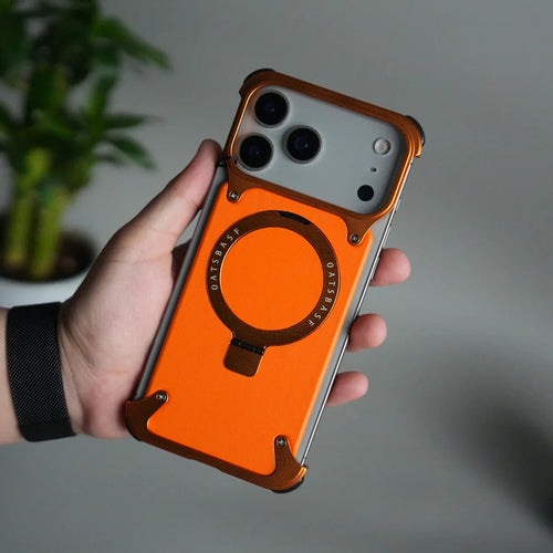 iPhone 17 Metal Case in Leather and Velvet MagSafe
