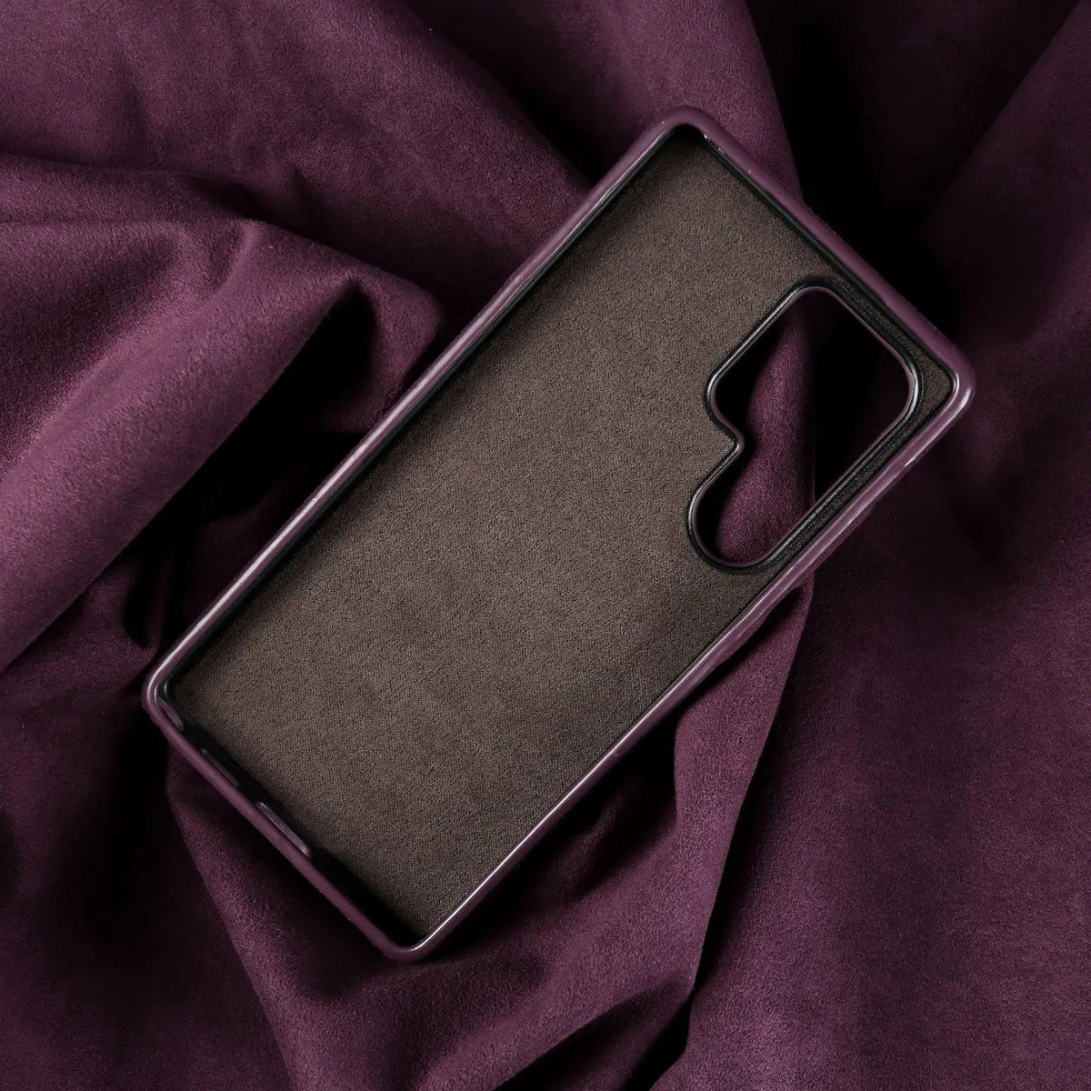 Luxury Samsung Alcantara Case with MagSafe