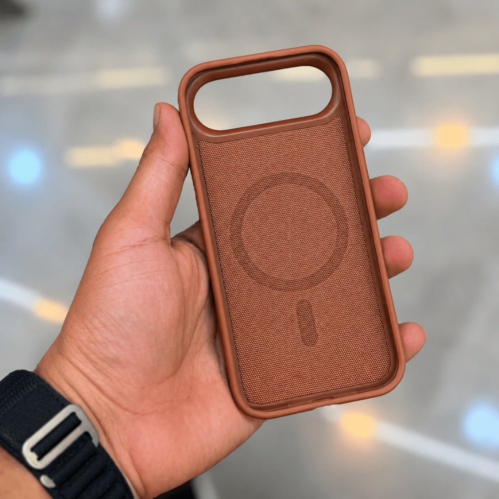 iPhone Case in Woven Fabric with MagSafe